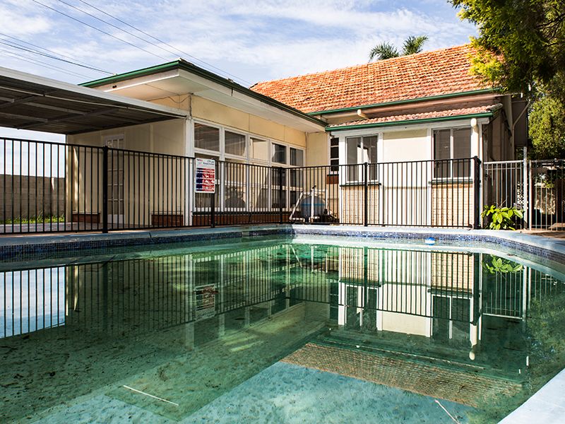 1 Harding Street, HENDRA, QLD 4011