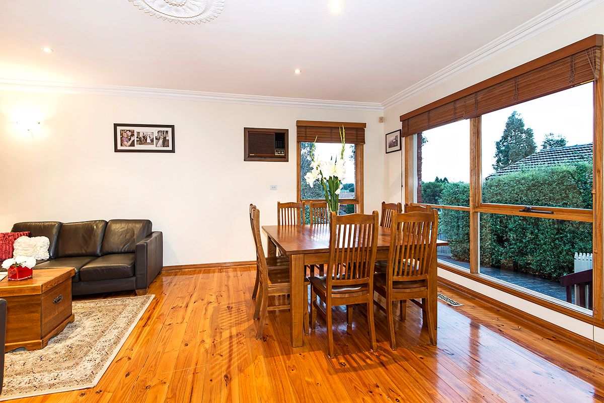 6 Bowman Drive, MILL PARK, VIC 3082