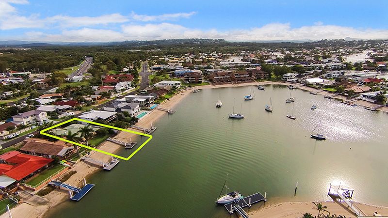 17 Neerim Drive, MOOLOOLABA, QLD 4557