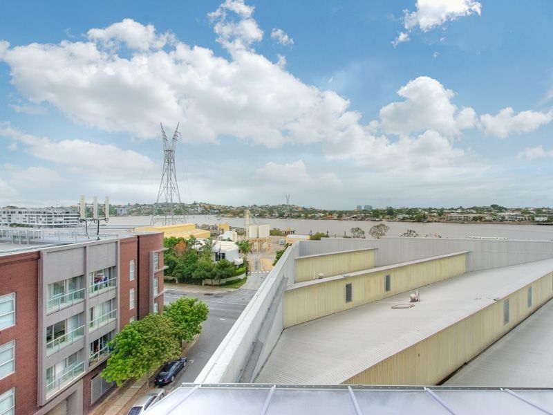 615/16 Skyring Terrace, Teneriffe, QLD 4005