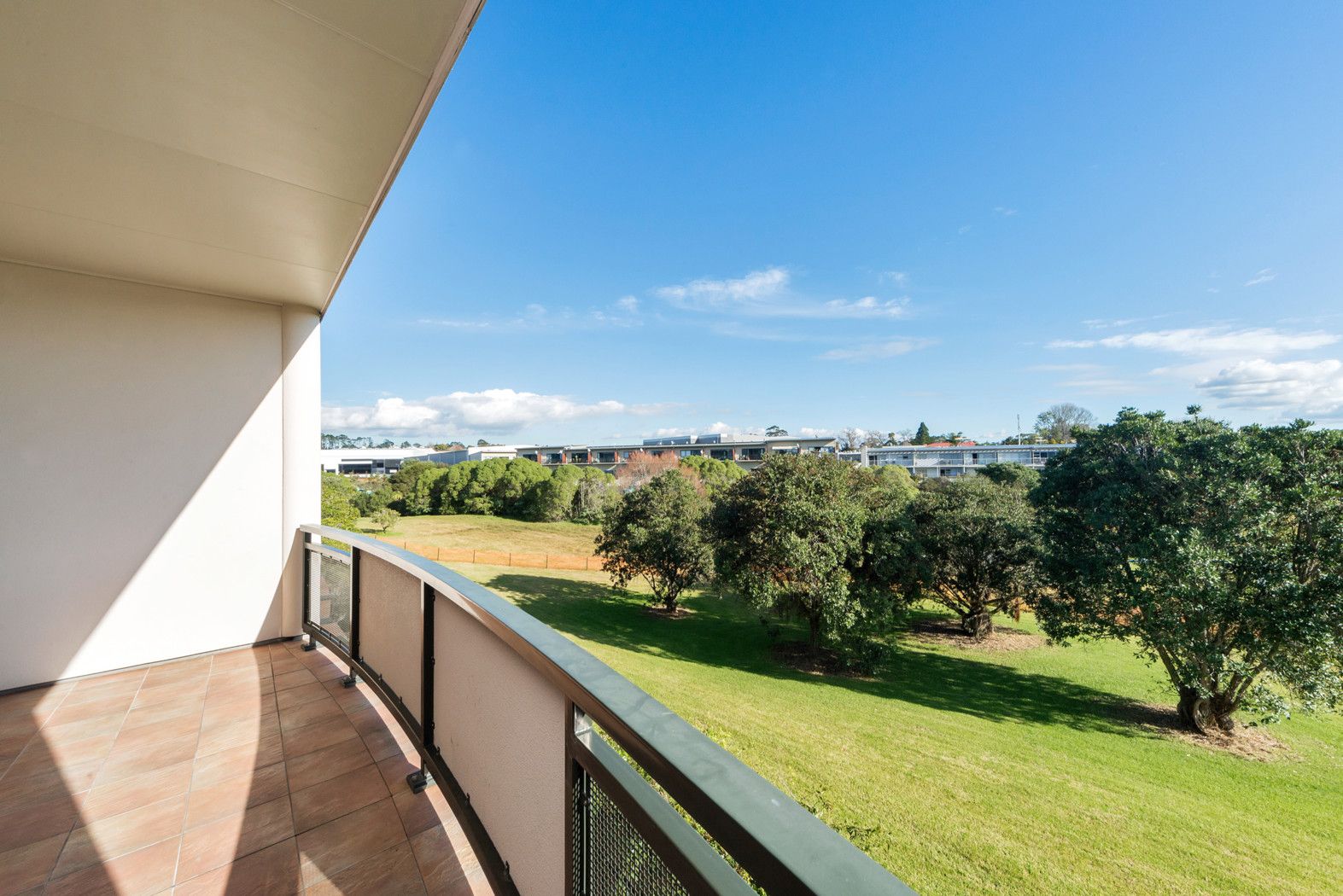 3/372 Rosedale Road, ROSEDALE, North Shore City 0632 - Sold Apartment ...