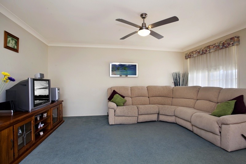 39 Ann Street, WALLALONG, NSW 2320