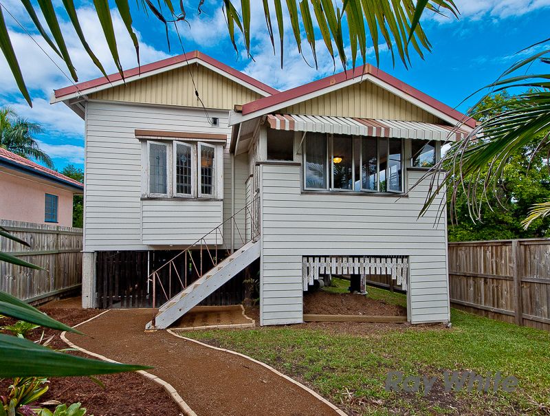 1 Chermside Street, GRANGE QLD 4051