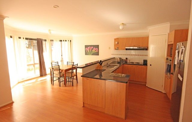 11 Mclaughlin Circuit, BRADBURY, NSW 2560