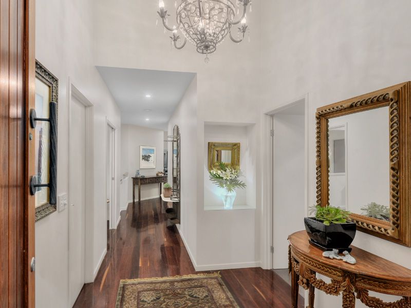 14 Walker Avenue, NEW FARM, QLD 4005