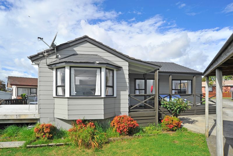 Living The Dream! - Clendon Park