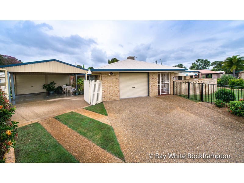 12 Doblo Avenue, Norman Gardens, QLD 4701