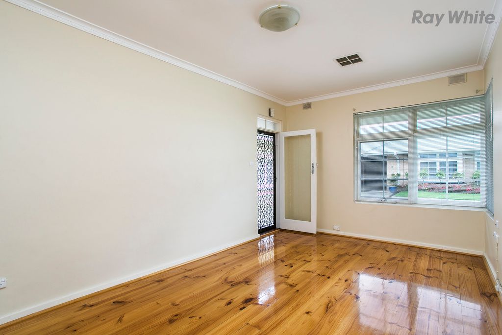 4/2 First Avenue, GLENELG EAST, SA 5045