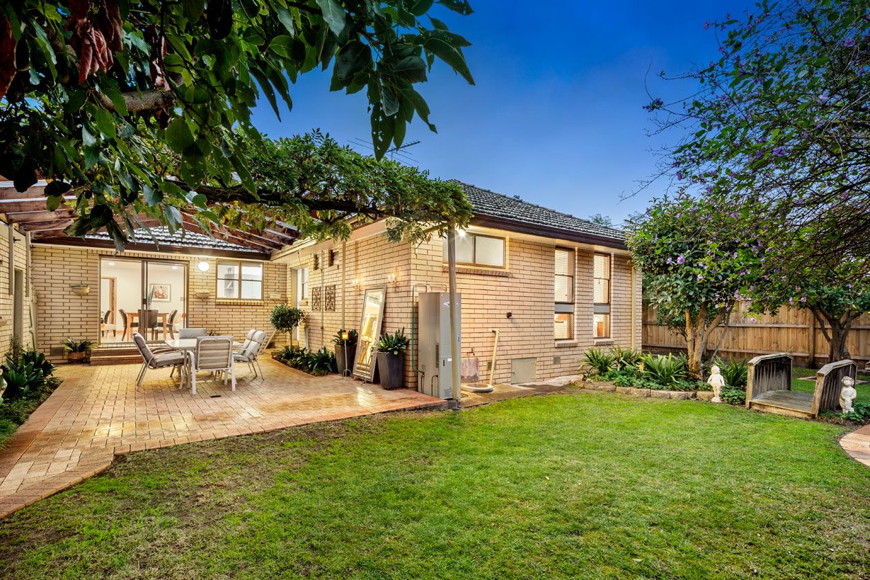 18 Talbot Avenue, OAKLEIGH SOUTH, VIC 3167