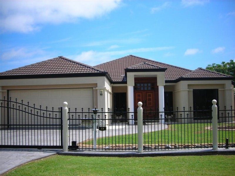 14 Helsham Street, POINT VERNON, QLD 4655