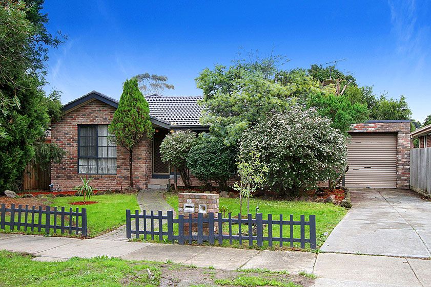 14 Winter Court, MILL PARK VIC 3082