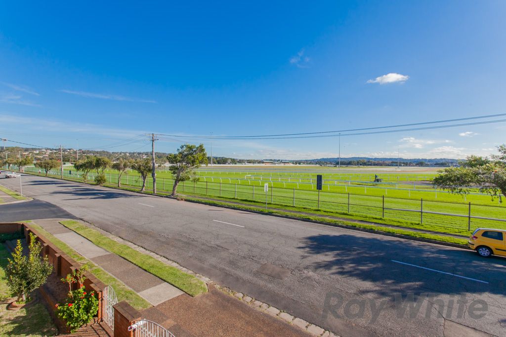 187 Beaumont Street, HAMILTON, NSW 2303