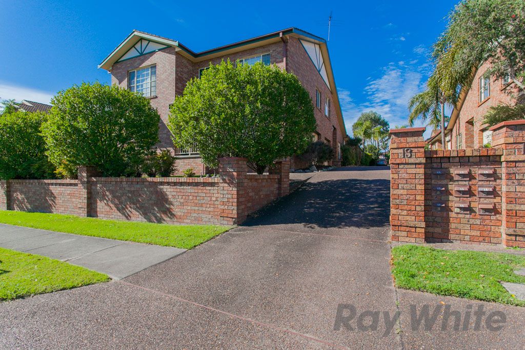 13 Floribunda Close, WARABROOK NSW 2304