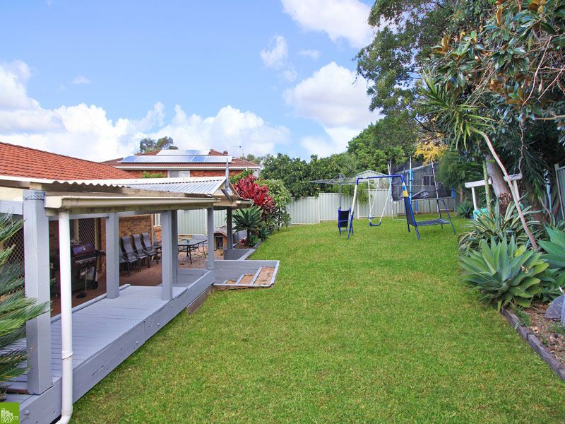 102 Hillside Drive, ALBION PARK, NSW 2527