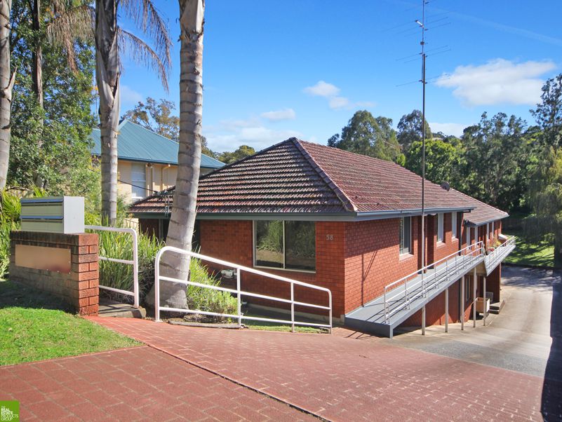 58 Robertson Street, CONISTON NSW 2500