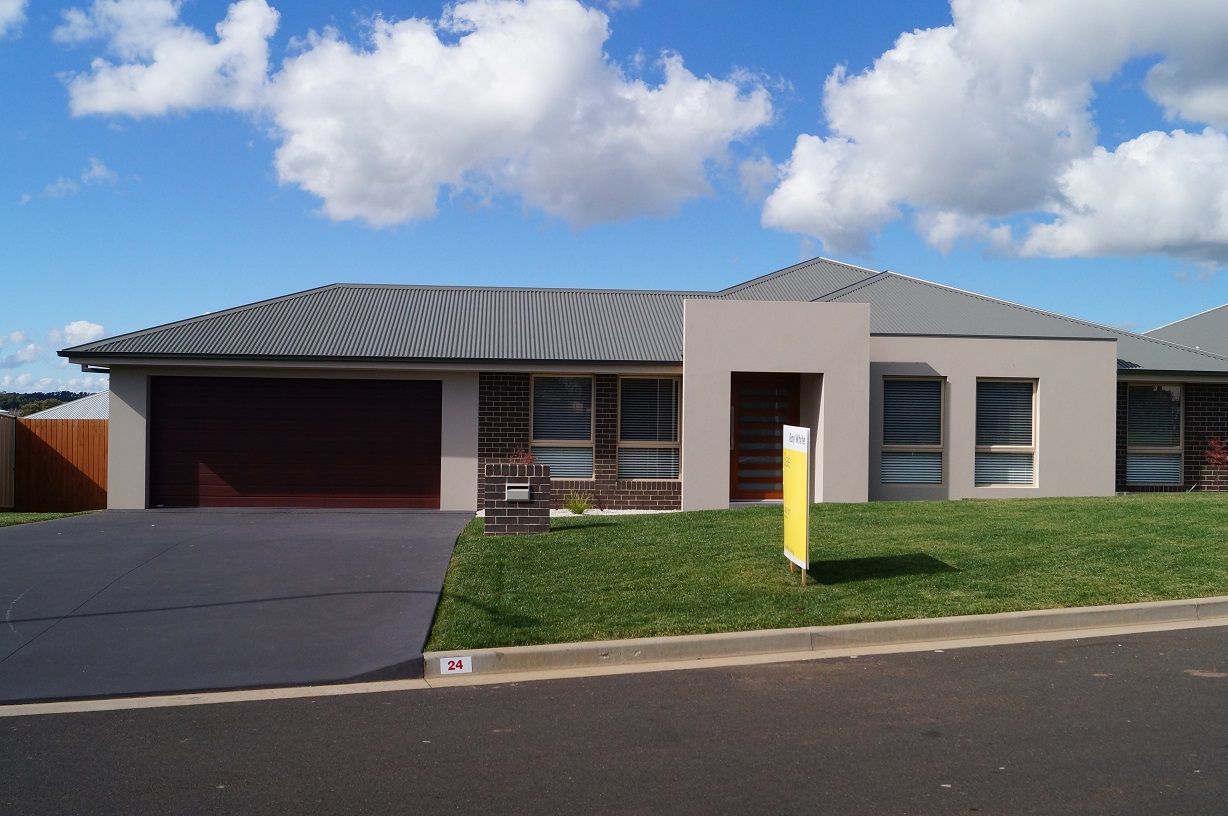 24 Emerald Street, ORANGE NSW 2800