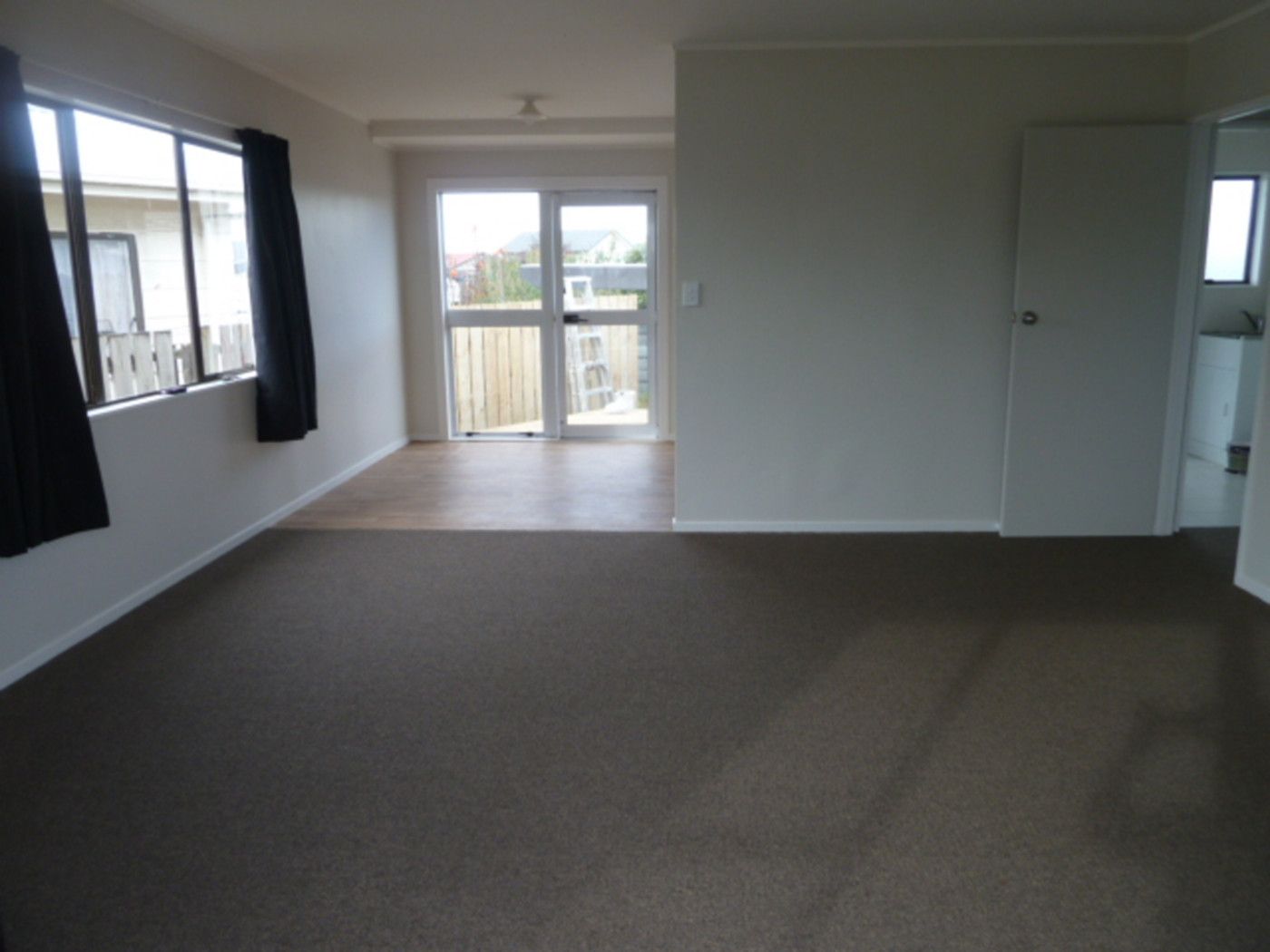 2/7 Volta Place, MANUREWA, Manukau City