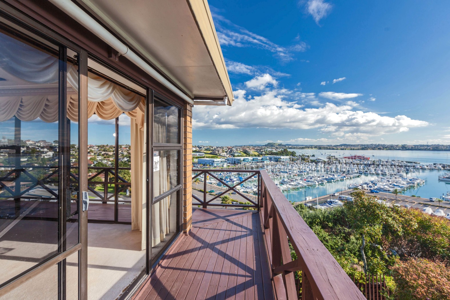 71 Takutai Avenue, BUCKLANDS BEACH, Manukau City