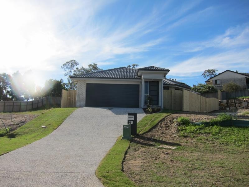 25 Oscar Close, ORMEAU, QLD 4208