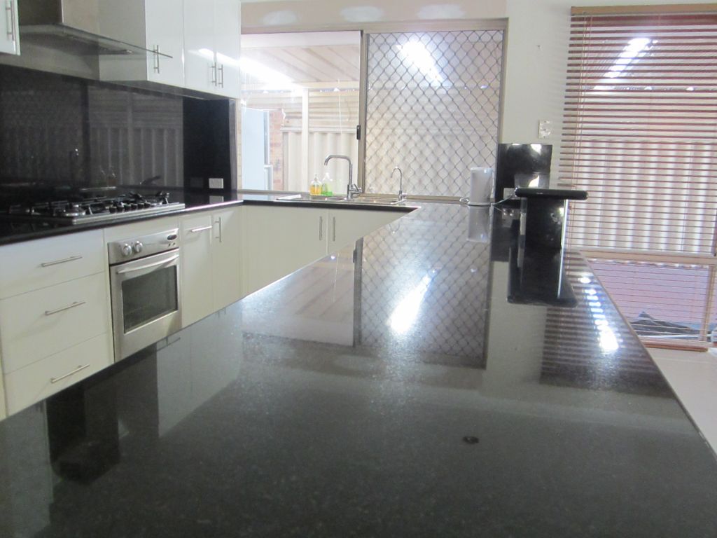 52 Lintonmarc Drive, REDCLIFFE, WA 6104