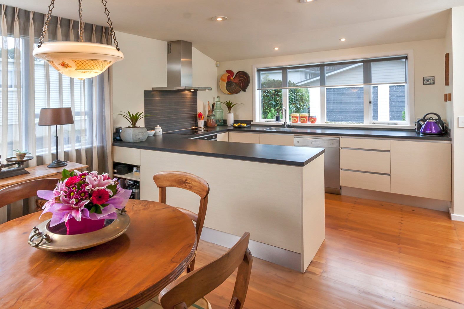 21 Weybridge Crescent, GLEN INNES, Auckland City