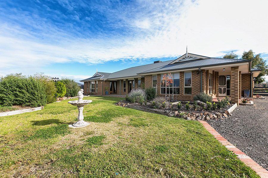 55 Riverview Drive, HOPETOUN PARK VIC 3340