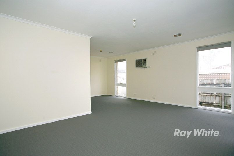 3 Fenfield Street, CRANBOURNE, VIC 3977