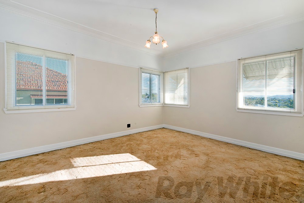 44 Ernest Street, CAMP HILL, QLD 4152