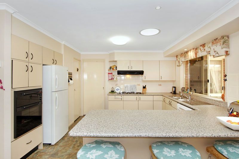 6 Walker Avenue, KANWAL, NSW 2259