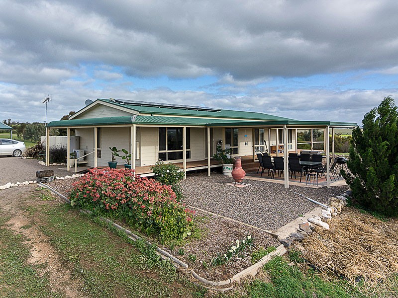 22 Zadow Road, CALOOTE, SA 5254