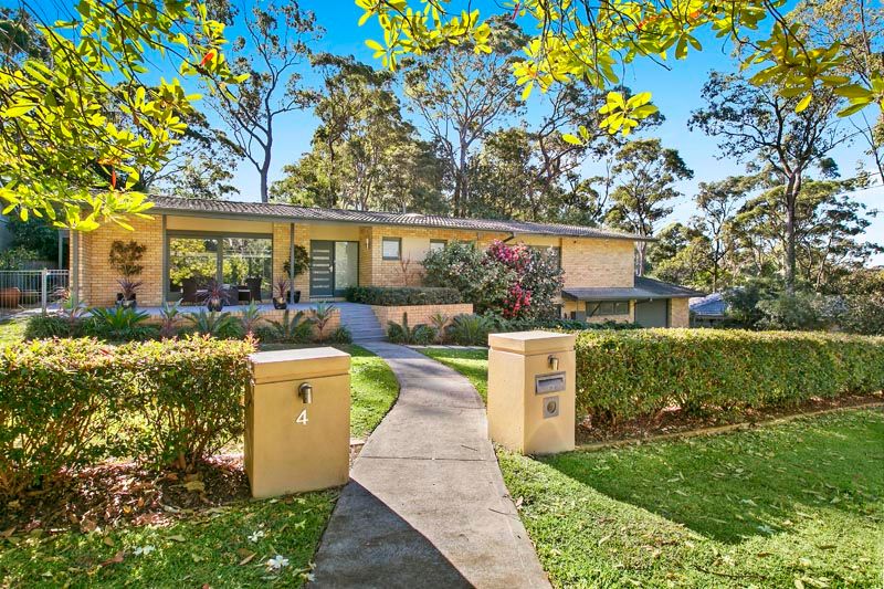 4 Robin Avenue, TURRAMURRA NSW 2074