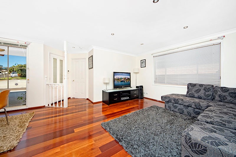 26E Nicolson Circuit, MENAI, NSW 2234