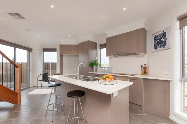 Unit 1 / 2 Brunswick Crescent, CRAIGIEBURN, VIC 3064
