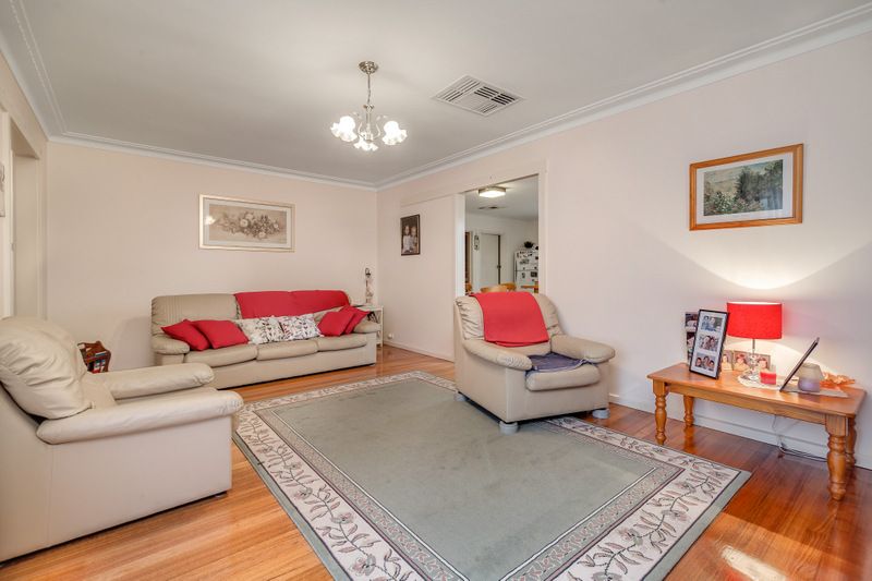 16 Sussex Street, BUNDOORA, VIC 3083