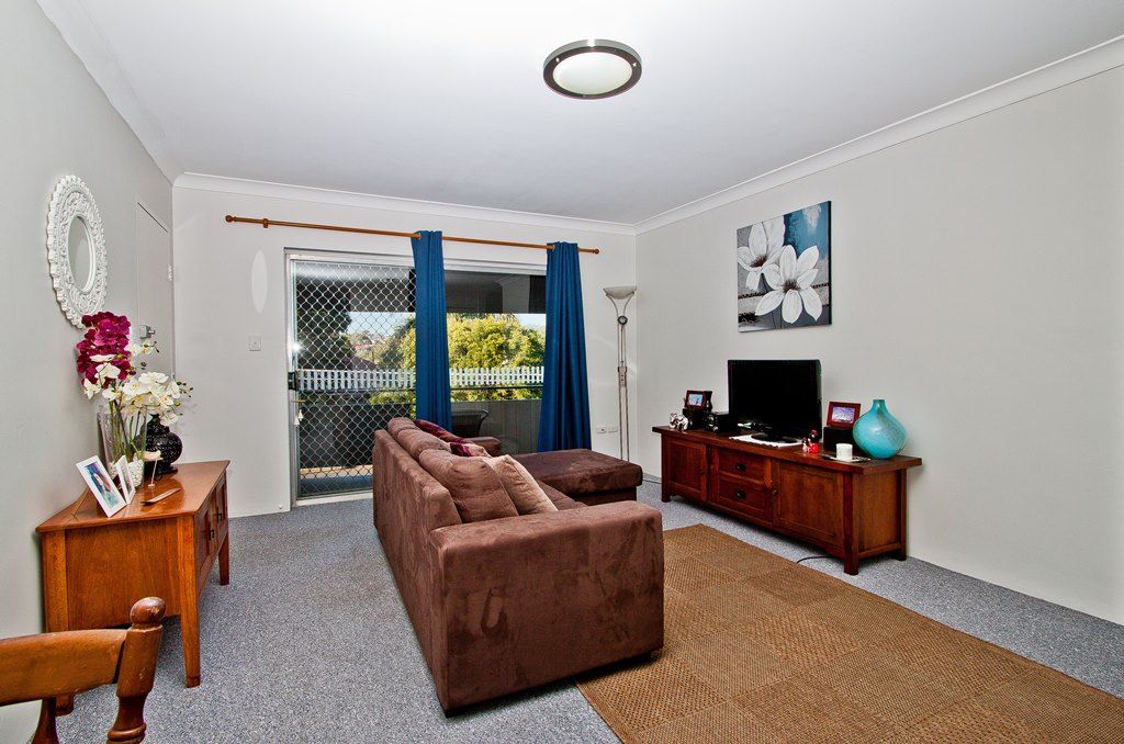 2/36 Burke Street, COORPAROO, QLD 4151