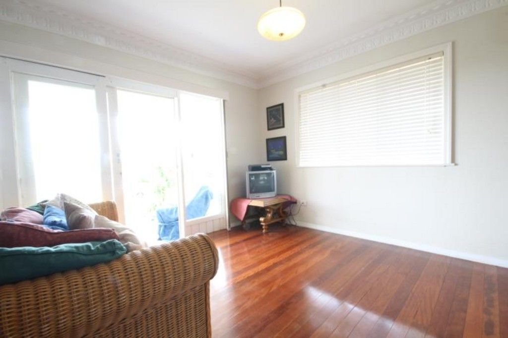 12 Boambillee Street, MOUNT GRAVATT EAST, QLD 4122
