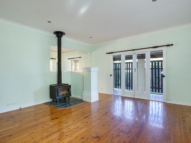 74 Leicester Street, COORPAROO, QLD 4151