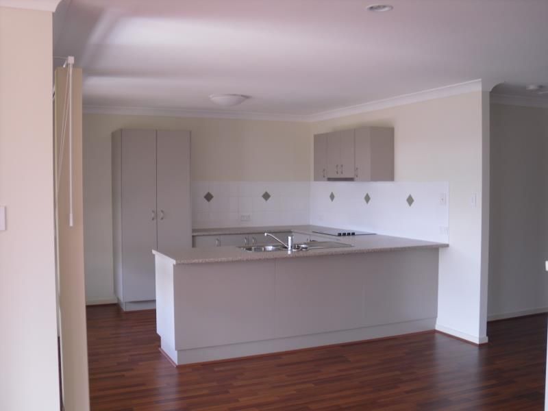 3 McNamara Place, REDBANK PLAINS, QLD 4301
