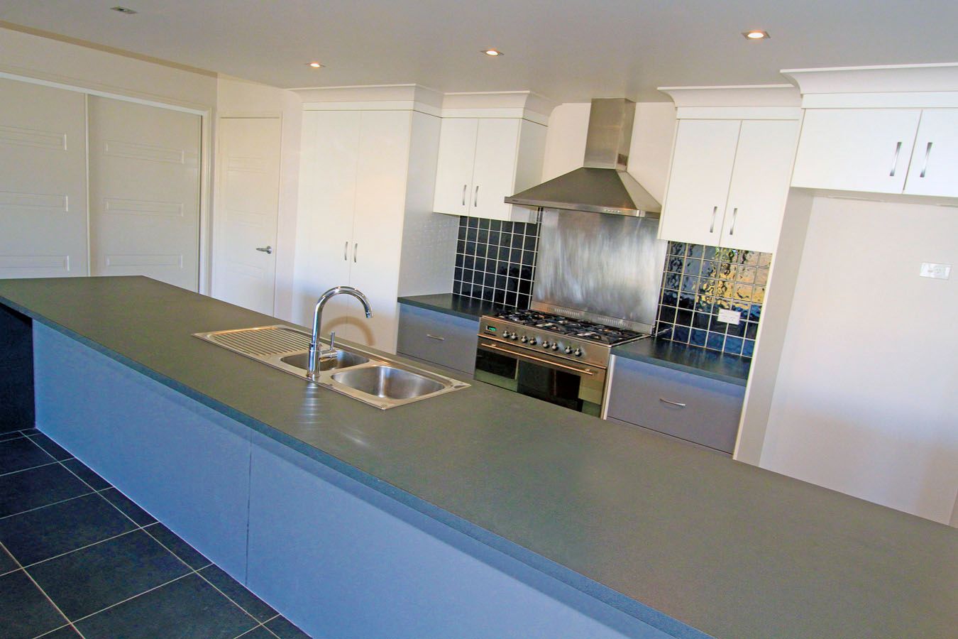 31 Saltwater Court, MULAMBIN, QLD 4703