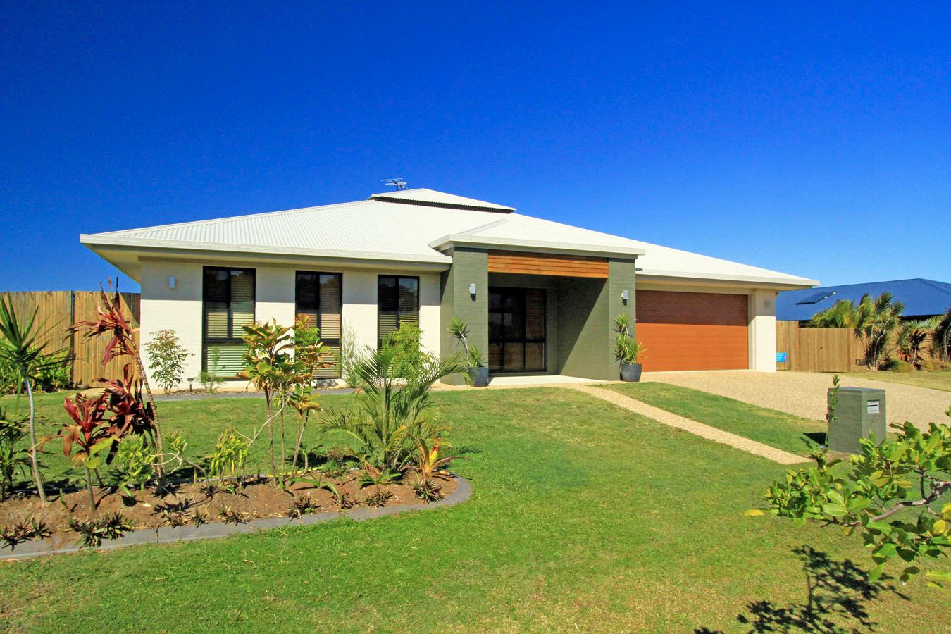 31 Saltwater Court, MULAMBIN QLD 4703