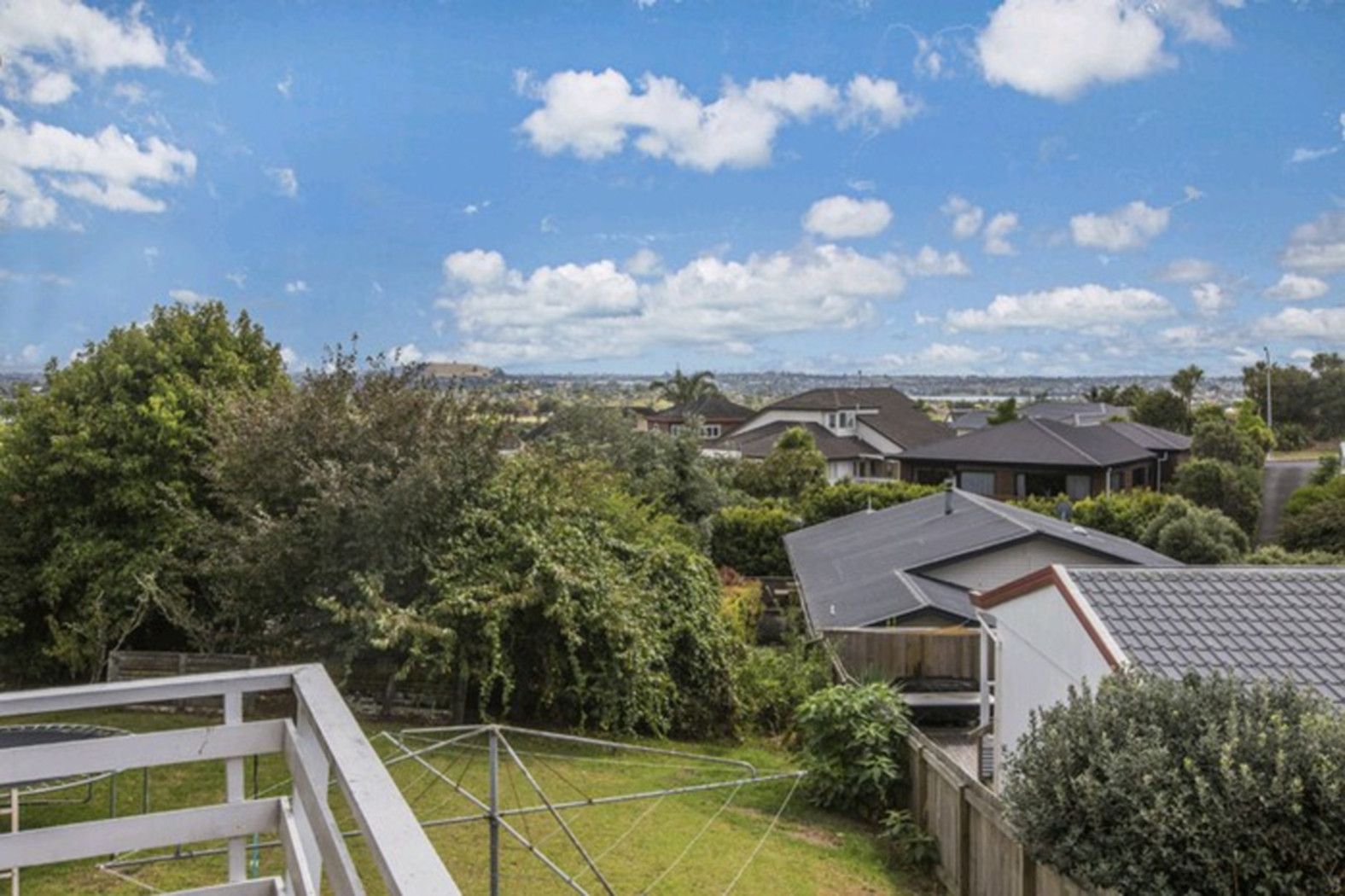 105 Bradbury Road, Botany Downs, Manukau City