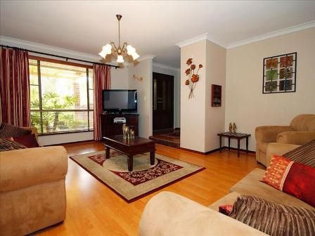 14 Highview Rise, BALLAJURA, WA 6066