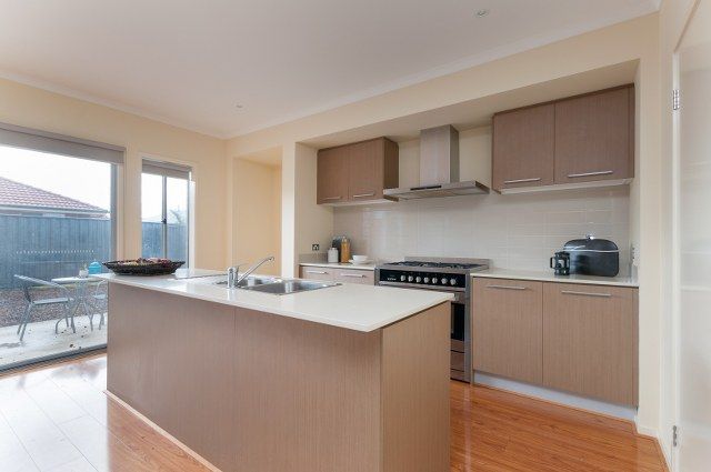 48 Biltmore Crescent, ROXBURGH PARK, VIC 3064