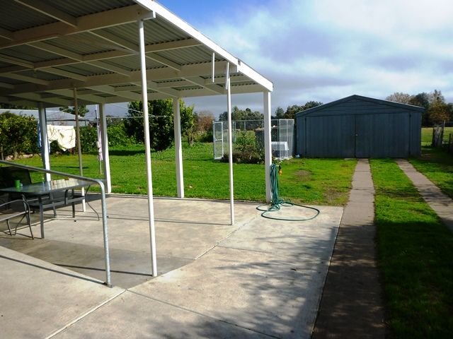 30 Queen Street, AVENEL, VIC 3664