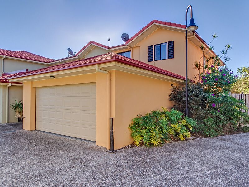 13/2 Geraldton Drive, VARSITY LAKES, QLD 4227