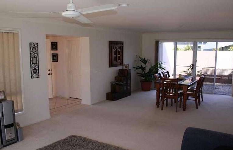 8 Picabeen Close, ROBINA, QLD 4226