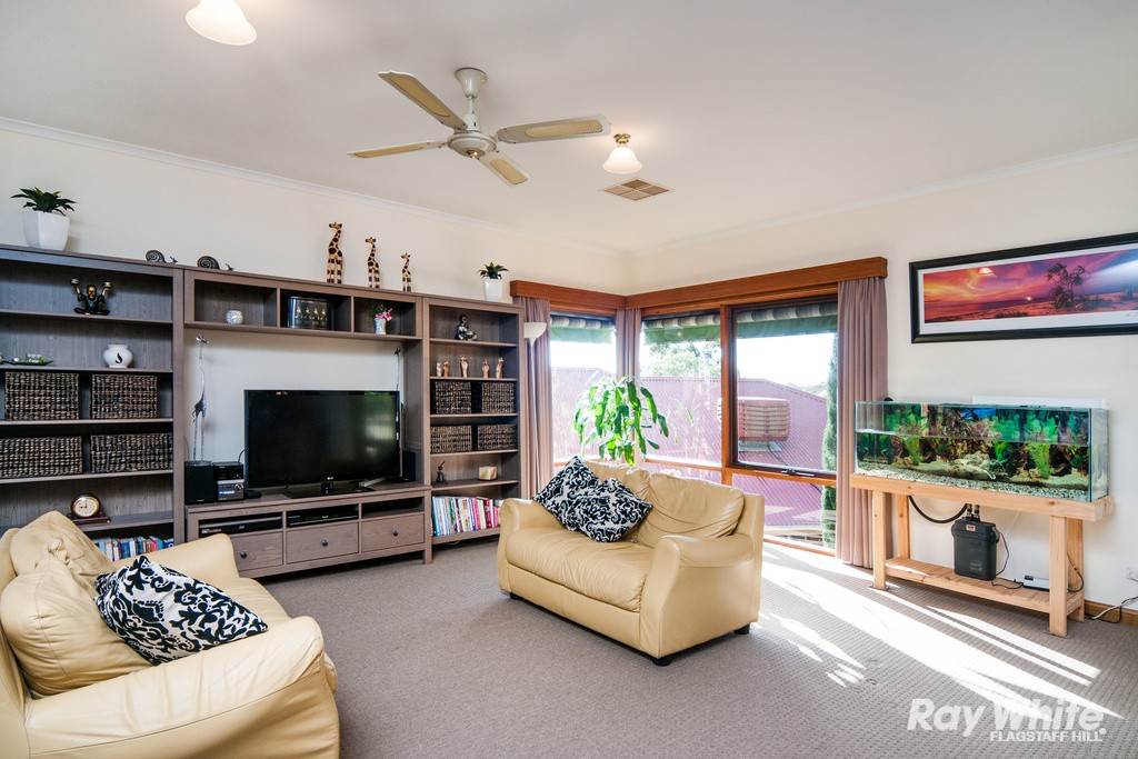 11 Goss Road, ABERFOYLE PARK, SA 5159