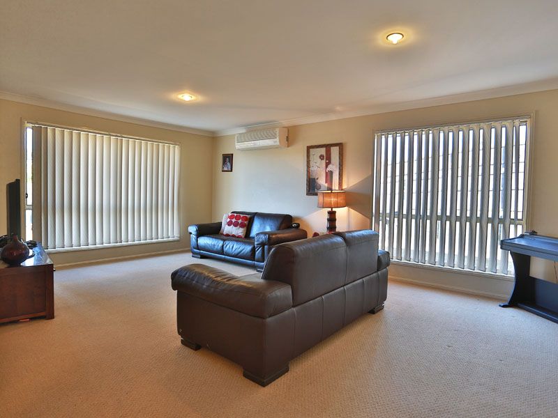 20 Joseph Avenue, Moggill, QLD 4070