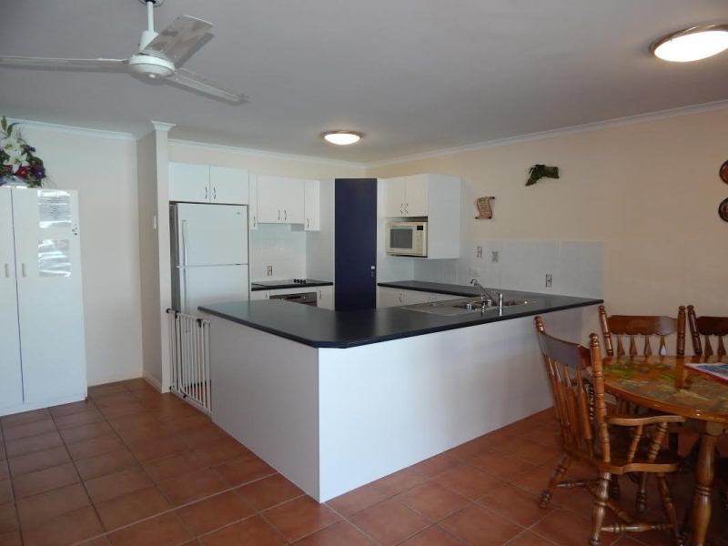 15 Andrew Avenue, LITTLE MOUNTAIN, QLD 4551