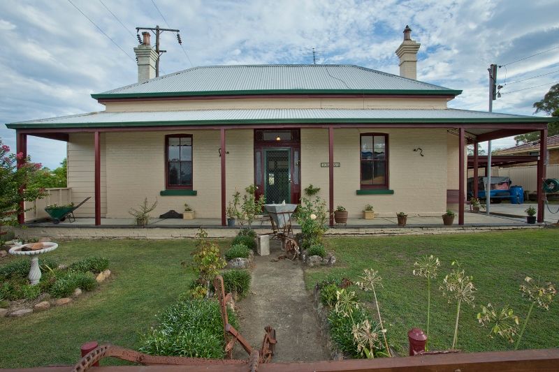 2 Chapman Street, DUNGOG, NSW 2420